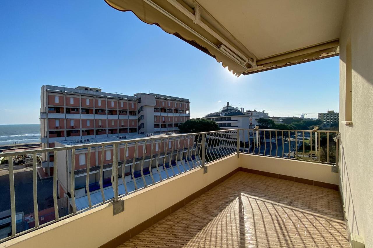 Residence Saint Nicholas Lido di Jesolo Buitenkant foto