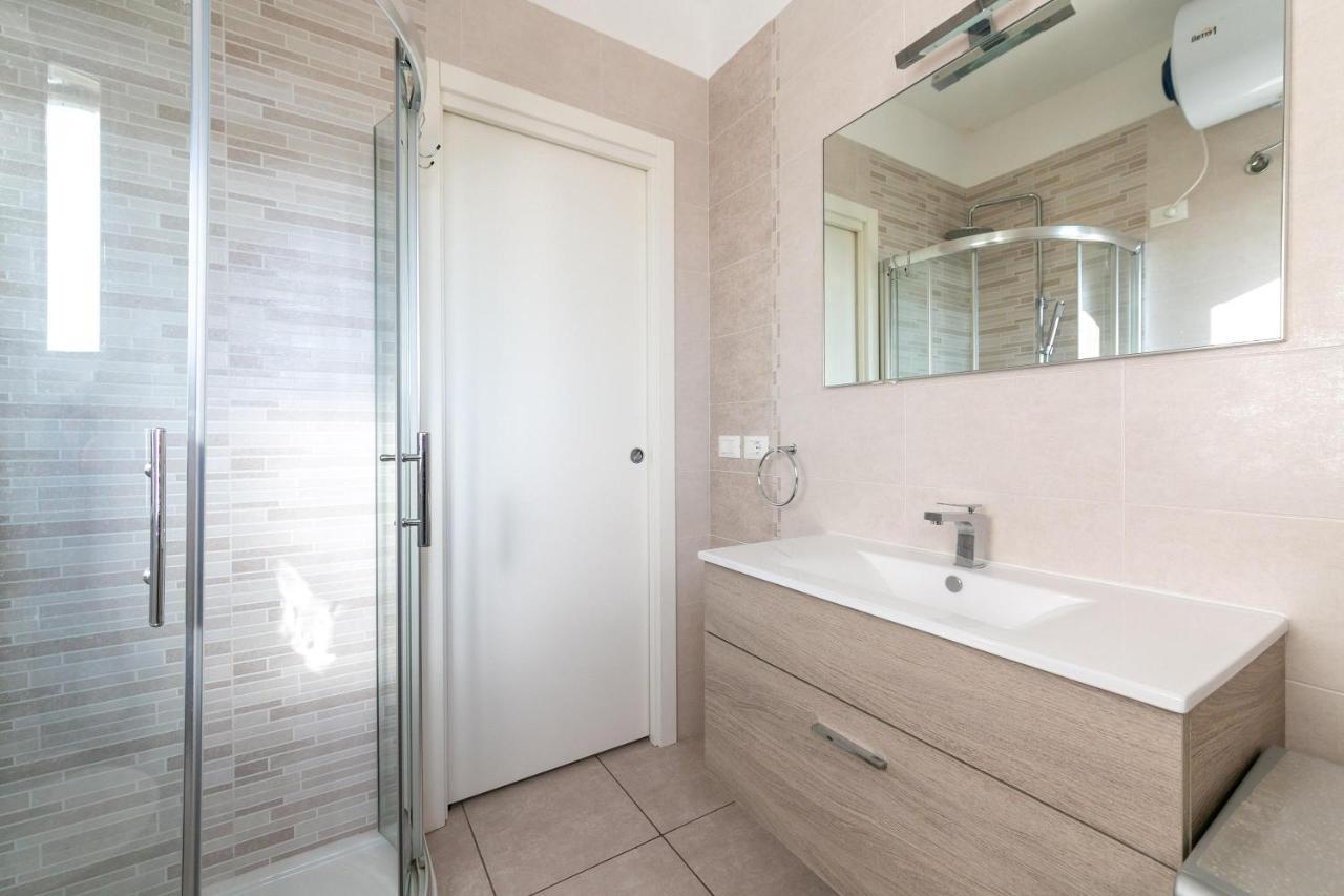 Residence Saint Nicholas Lido di Jesolo Buitenkant foto
