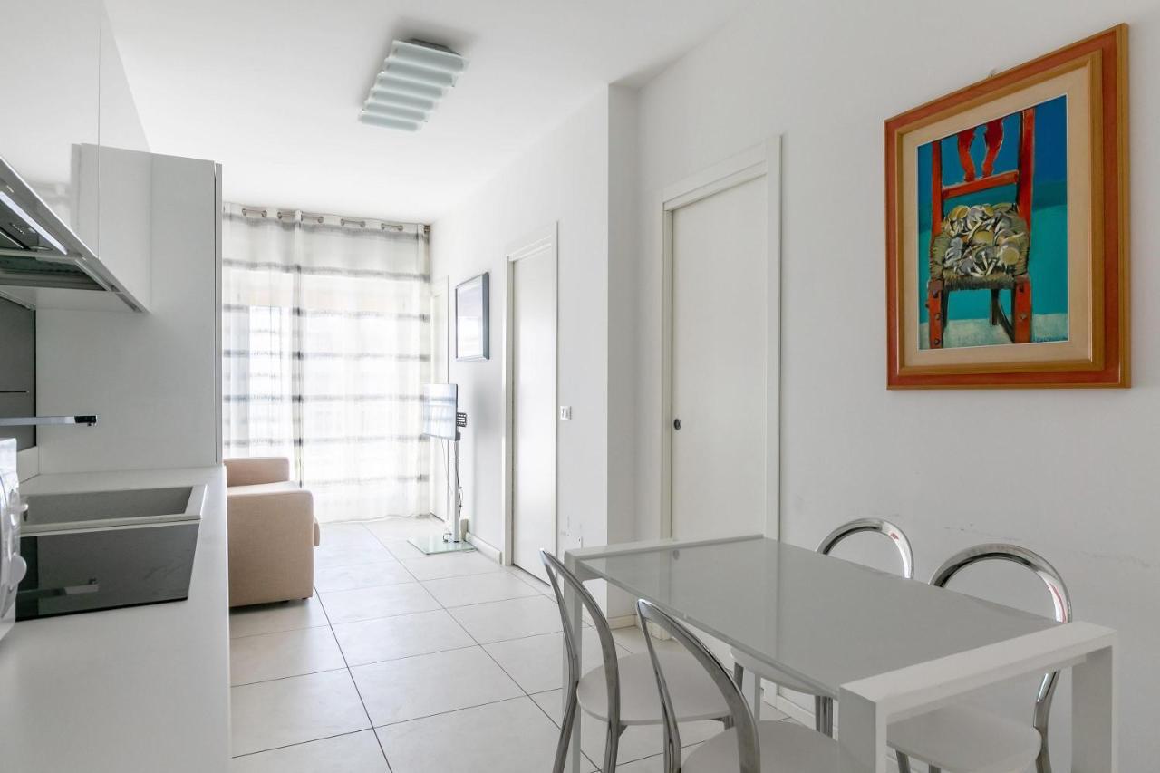 Residence Saint Nicholas Lido di Jesolo Buitenkant foto