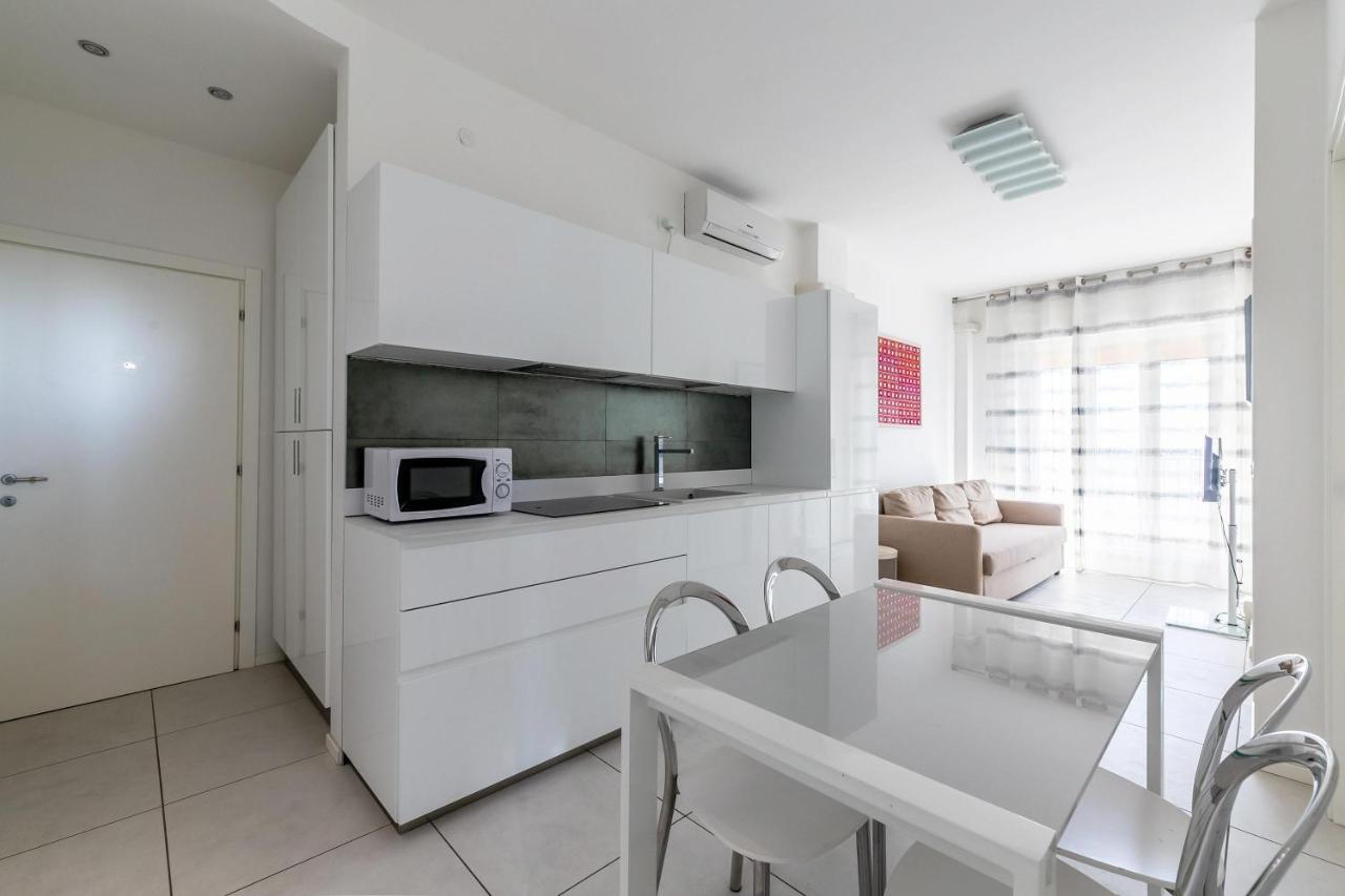 Residence Saint Nicholas Lido di Jesolo Buitenkant foto