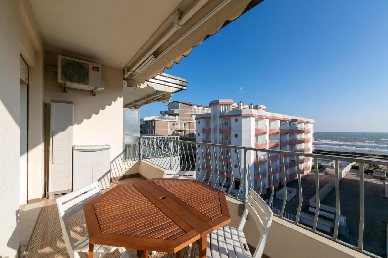 Residence Saint Nicholas Lido di Jesolo Buitenkant foto